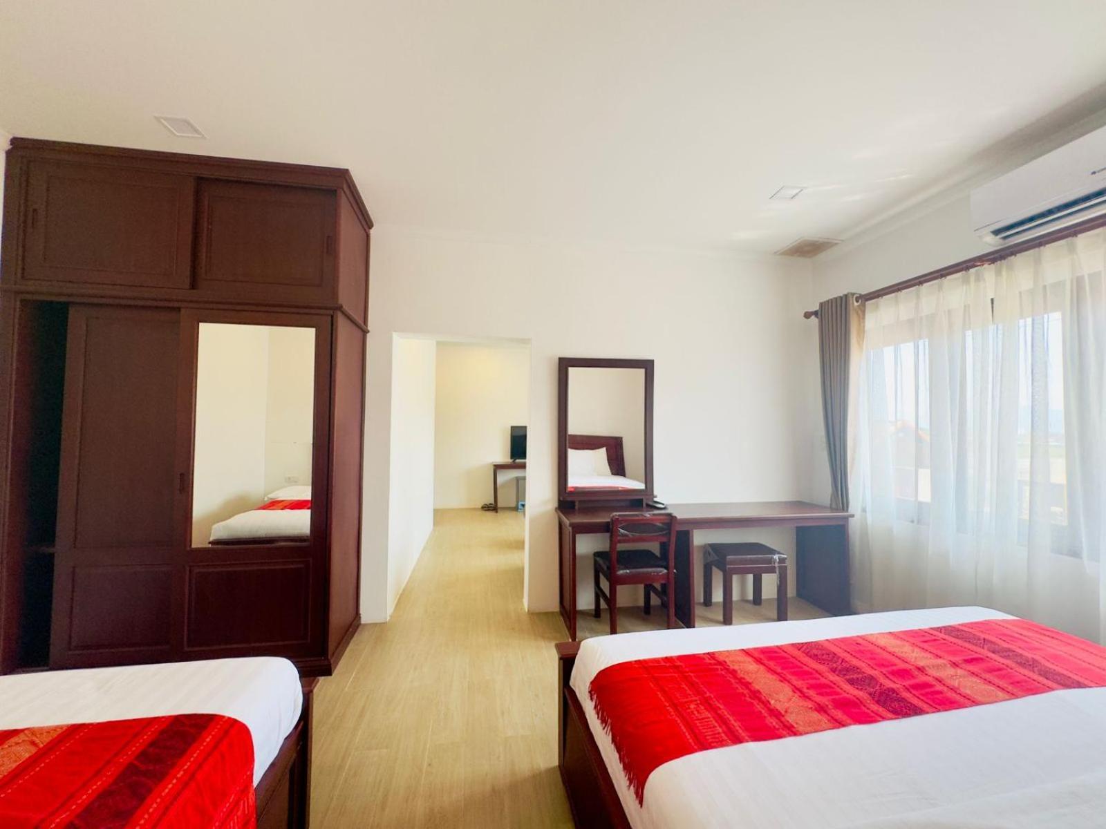 A P S Moutain View Hotel Vang Vieng Exterior foto