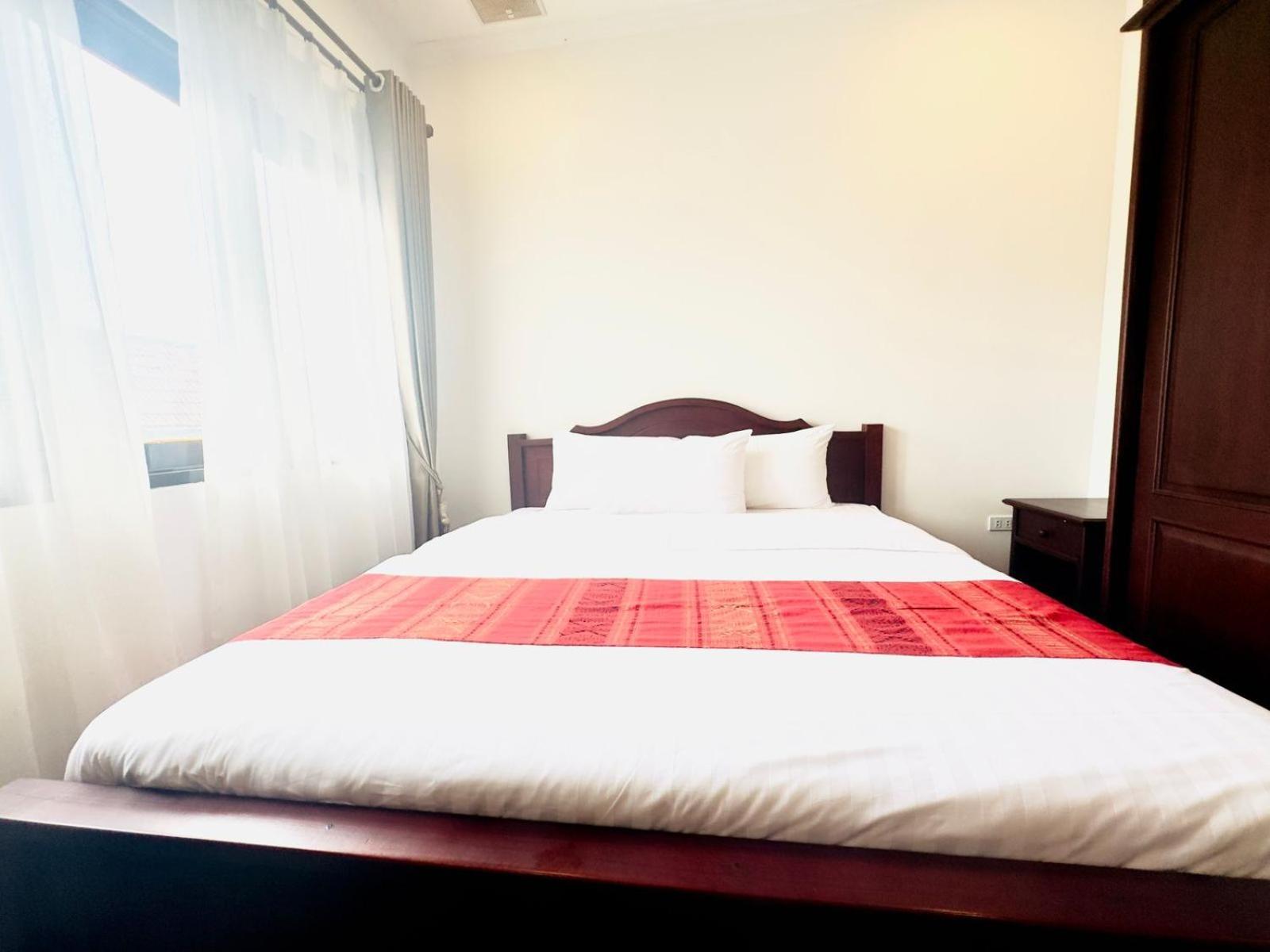 A P S Moutain View Hotel Vang Vieng Exterior foto